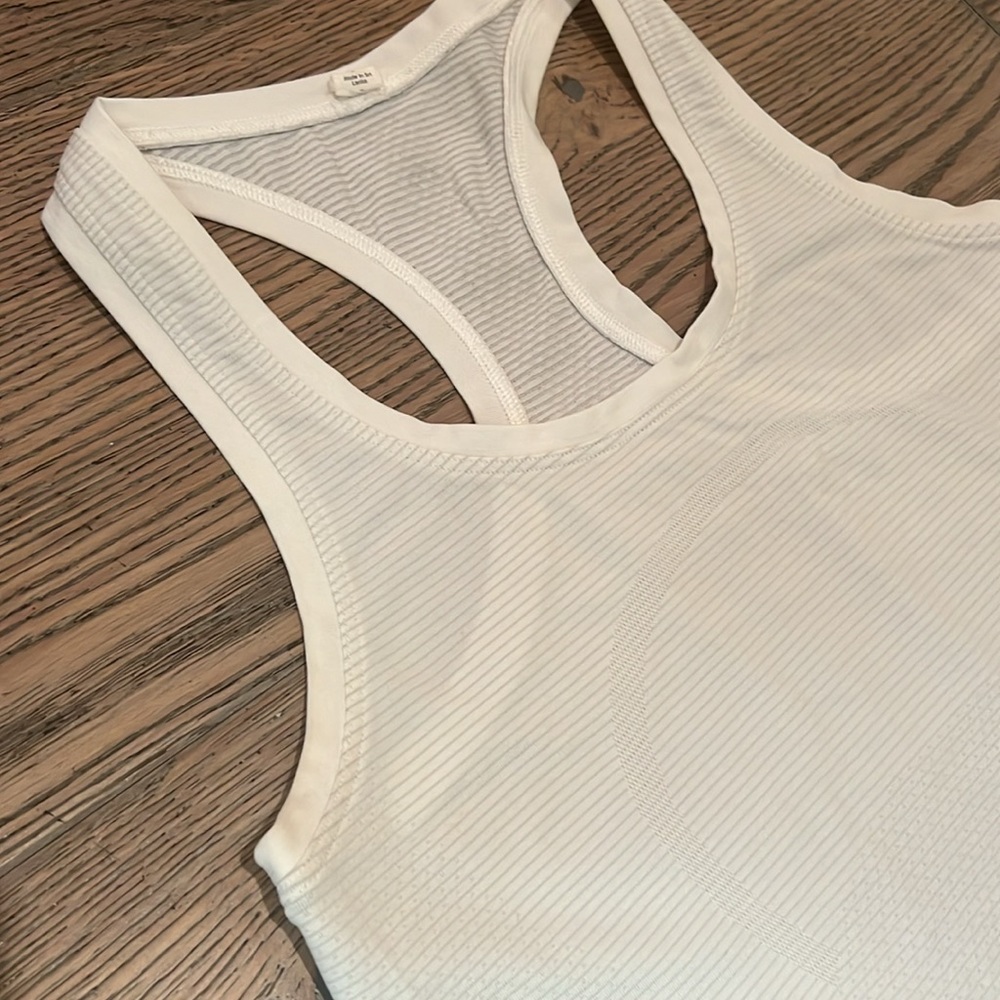 lululemon athletica White Racerback Tank - Picture 3 of 5